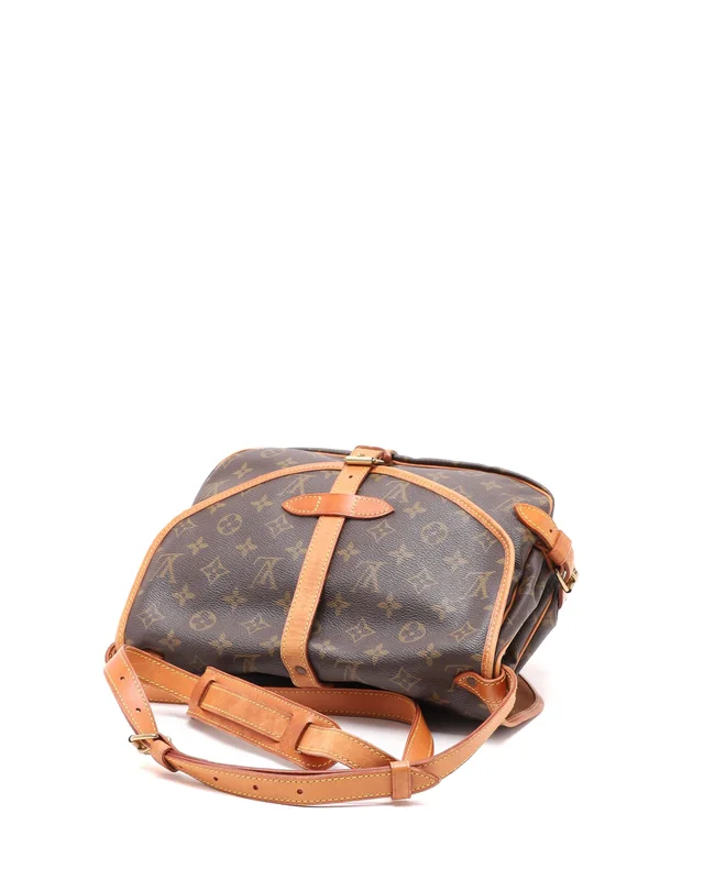 Louis Vuitton Monogram Saumur 30 Bag in Coated canvas from A Retro Tale, photo 7 of 11