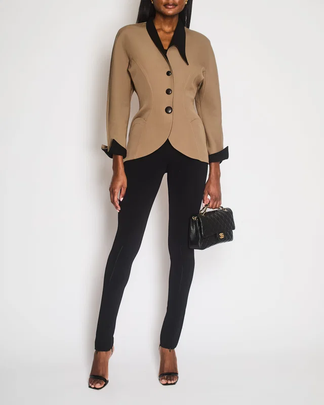 Alaïa Black Leggings with Zip Split Detail Size FR 34 (UK 6) in Black from Sellier