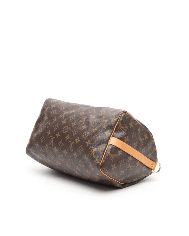 Louis Vuitton Monogram Speedy Bandoulière 30 Bag in Coated canvas from A Retro Tale, photo 4 of 13