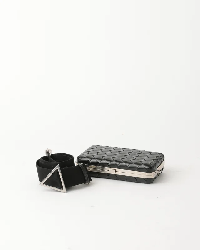 Bottega Veneta Knot Spazzolato Intrecciato Mini Crossbody Bag in Woven leather from A Retro Tale, photo 5 of 8