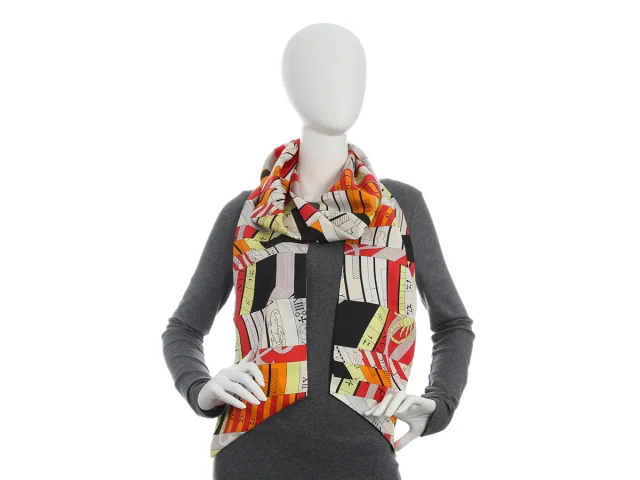 Hermès Astrologie Nouvelle Silk Maxi Twilly in Silk from Ann's Fabulous Finds, photo 4 of 5