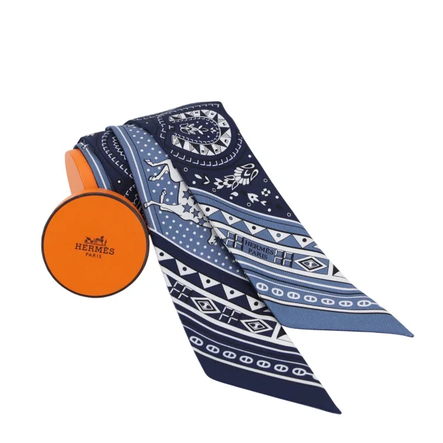 Hermès Twilly Chevel de Coeur Bandana Blue in Blue Silk from Ginza Xiaoma, photo 4 of 4