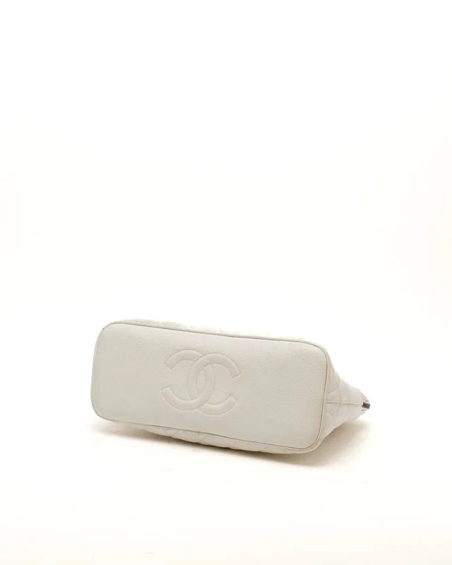 Chanel CC Caviar Tote Bag in Caviar leather from A Retro Tale, photo 5 of 11