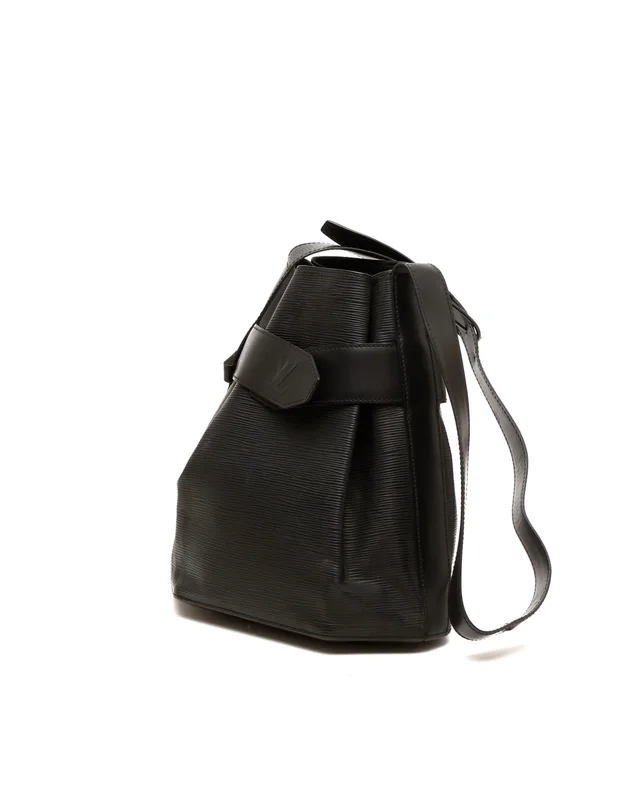 Louis Vuitton Epi Sac D'épaule PM Bag in Leather from A Retro Tale, photo 2 of 8