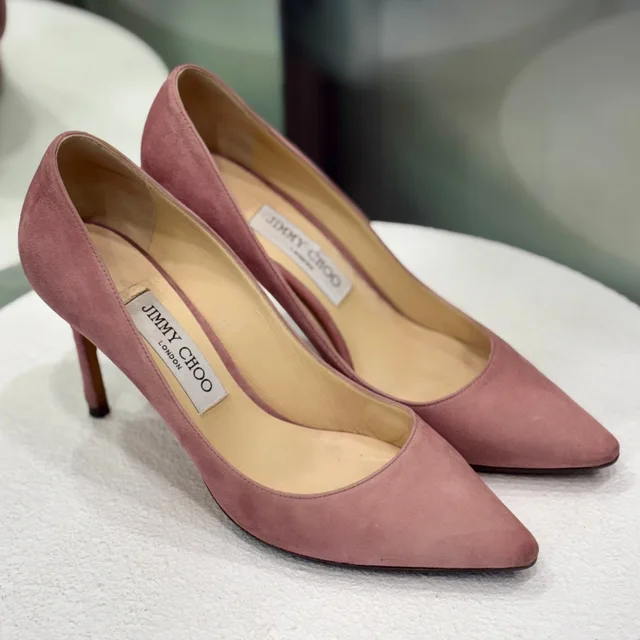Jimmy Choo heels size 38 in Pink Suede from Revivre Luxury Consignment