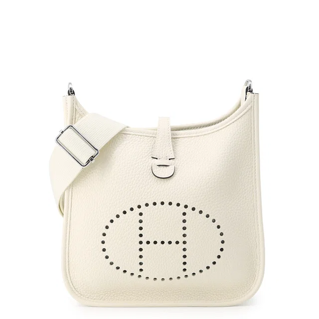 Hermès Evelyne3 claim Taurillon Clemence Size 23 in Clemence leather from GALLERY RARE