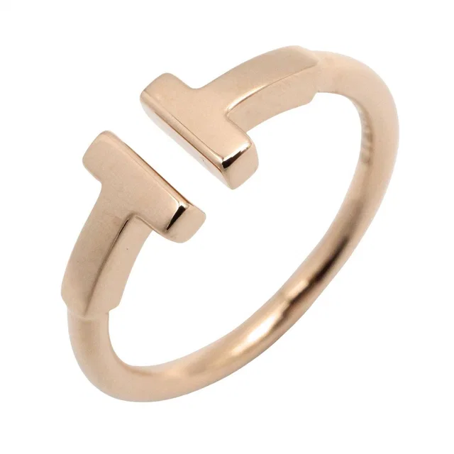 Tiffany & Co. Ring T Wire 18K Pink Gold in Pink from The Reluxe