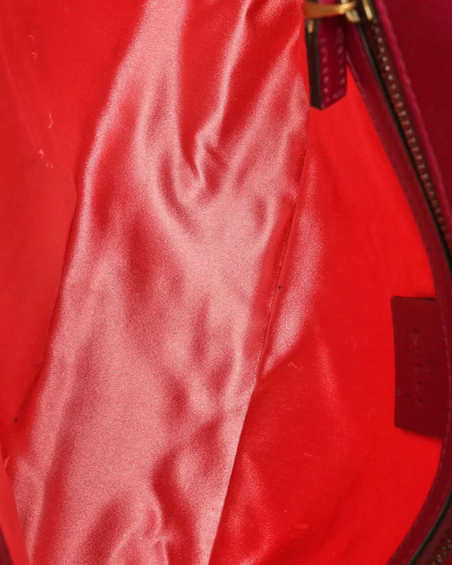 Gucci Medium Velvet Marmont Bag in Velvet from A Retro Tale, photo 7 of 8
