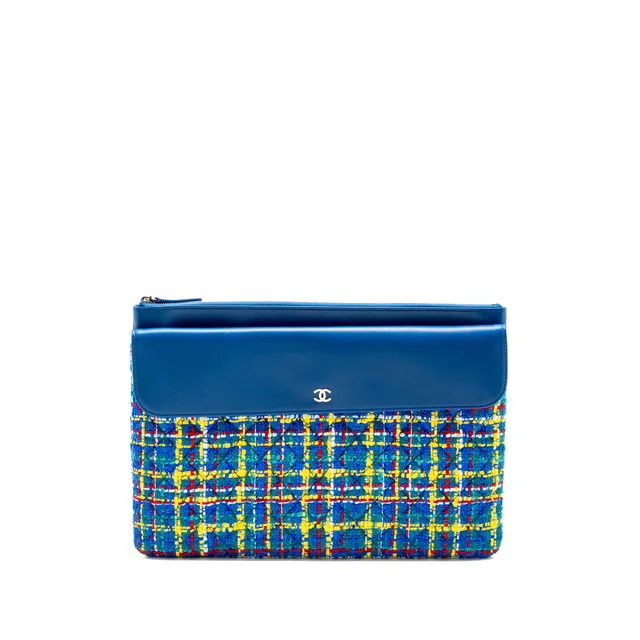 Chanel Quilted O-Case Pouch Tweed/Leather Blue/Multicolour SHW in Blue Tweed from EMIER
