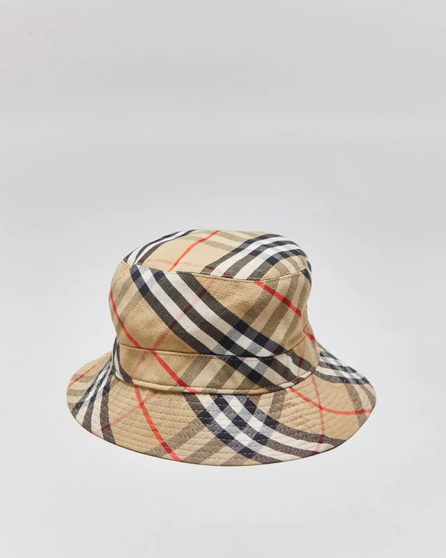 Vintage 1980s Burberry Made In England Nova Check Canvas Bucket Hat - S in Canvas from Rokit Vintage