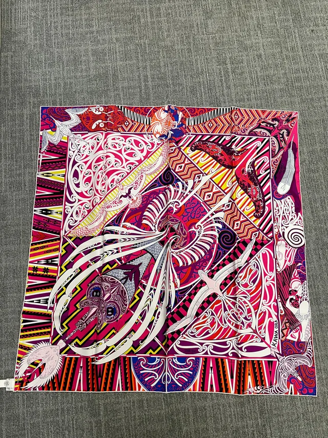 Hermès Silk 90-27 – Abstract Ribbon Collage in Magenta, Coral, and Ivory in White Silk from Luxury Promise