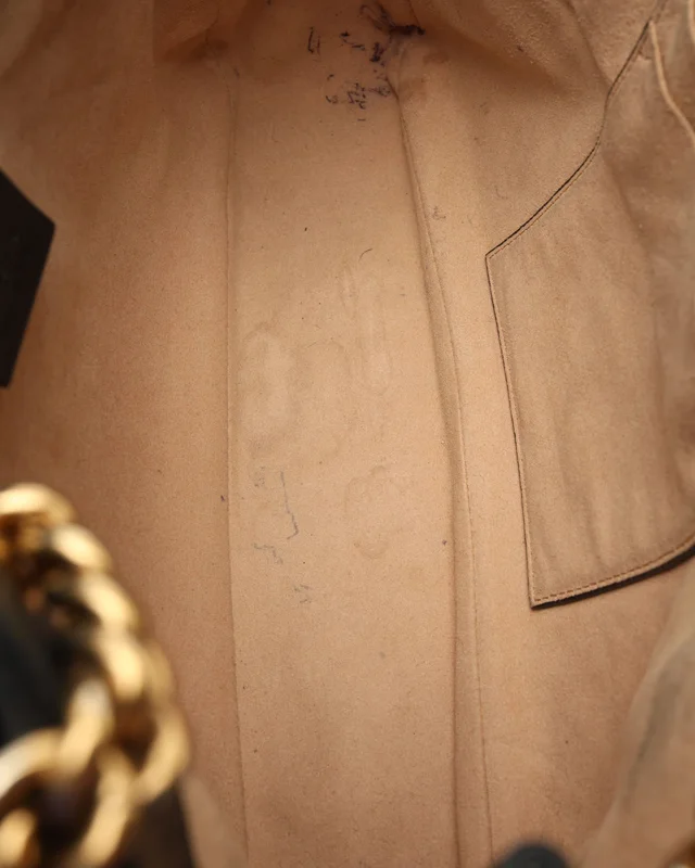 Gucci GG Medium Marmont Tote Bag in Leather from A Retro Tale, photo 8 of 11