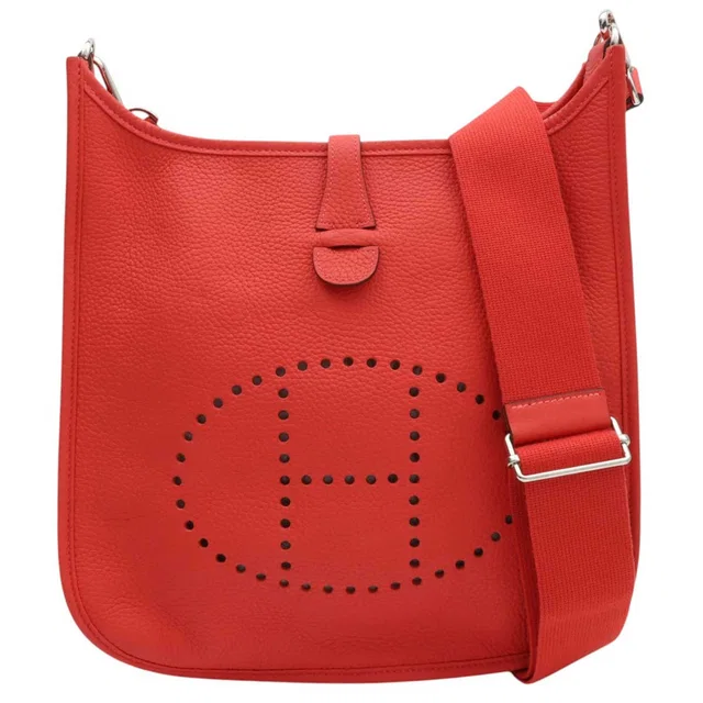 Hermès 2015 Evelyne PM Rouge Pivoine in Red Clemence leather from VINTAGE QOO TOKYO