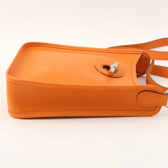 Hermès 2004 Vespa TPM Orange in Orange Epsom leather from VINTAGE QOO TOKYO, photo 4 of 14