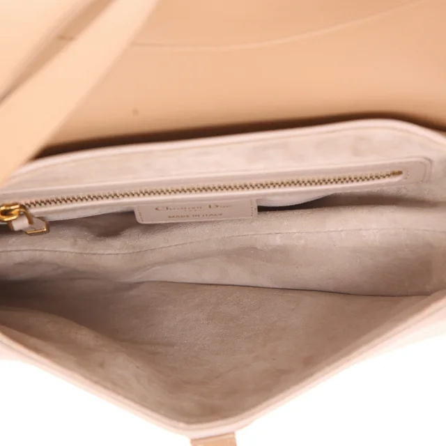 Dior Saddle handbag in Beige Leather from Collector Square, photo 5 of 5