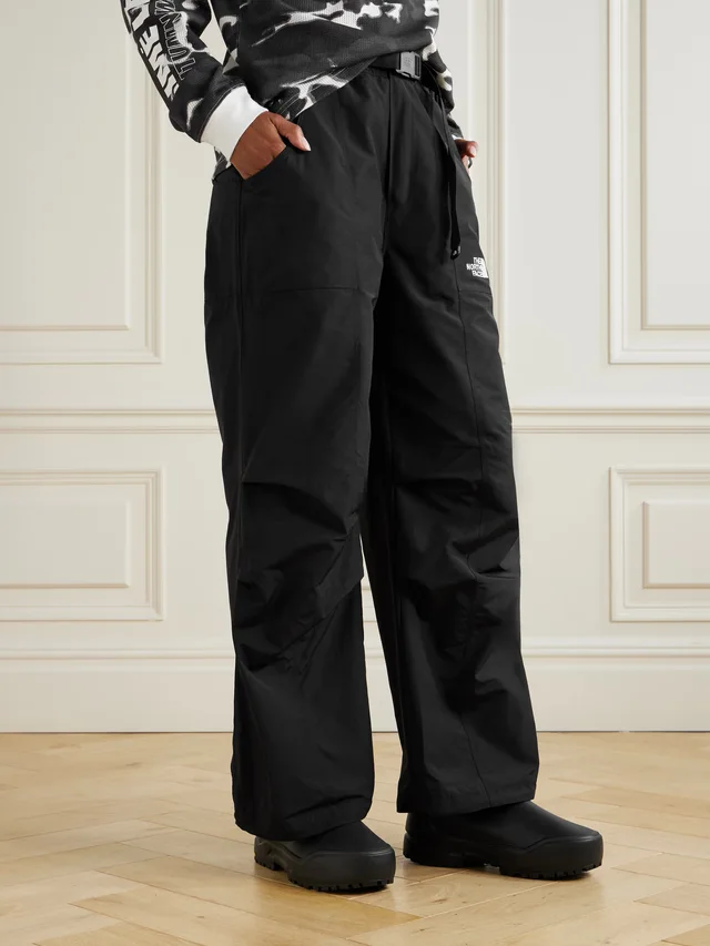 THE NORTH FACE Base Camp rubber ankle boots in Black, photo 2 of 2 from NET-A-PORTER (Canada)