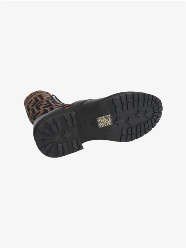 Fendi Black and brown Zucca printed boots - size EU 36.5 (UK 3.5) in Black Leather from Sign of the Times, photo 7 of 8