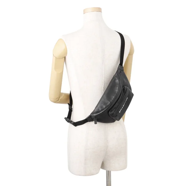 Balenciaga Everyday Waist Bag Black579617 Leather in Leather from GALLERY RARE, photo 5 of 17