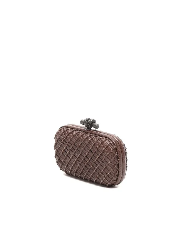 Bottega Veneta Intrecciato Knot Clutch Bag in Woven leather from A Retro Tale, photo 3 of 8