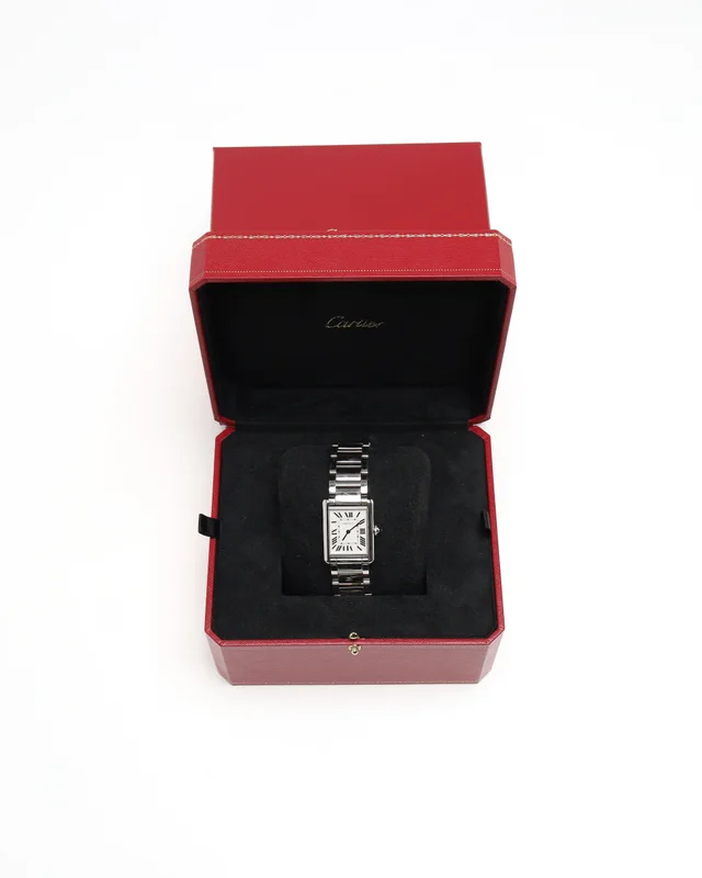 Cartier Tank Must 25mm Full Set 2024 Watch from A Retro Tale, photo 2 of 2