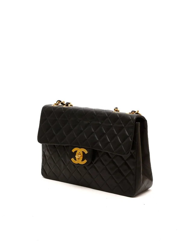 Chanel Classic Maxi Single Flap Bag in Lambskin from A Retro Tale, photo 2 of 2