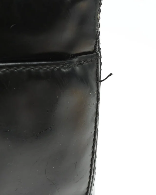 Chanel CC Patent Chain Shoulder Bag in Patent leather from A Retro Tale, photo 8 of 16