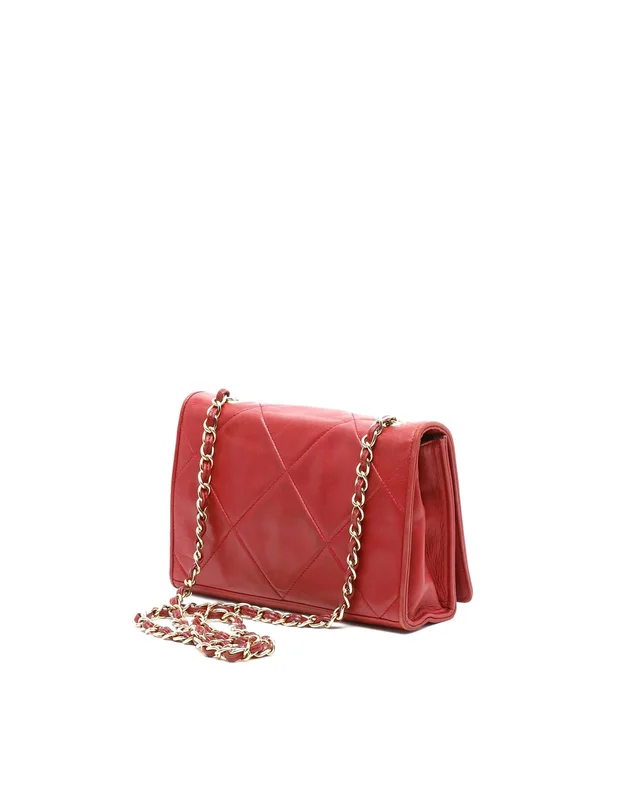 Chanel Lambskin Quilted CC Shoulder Bag in Lambskin from A Retro Tale, photo 3 of 11