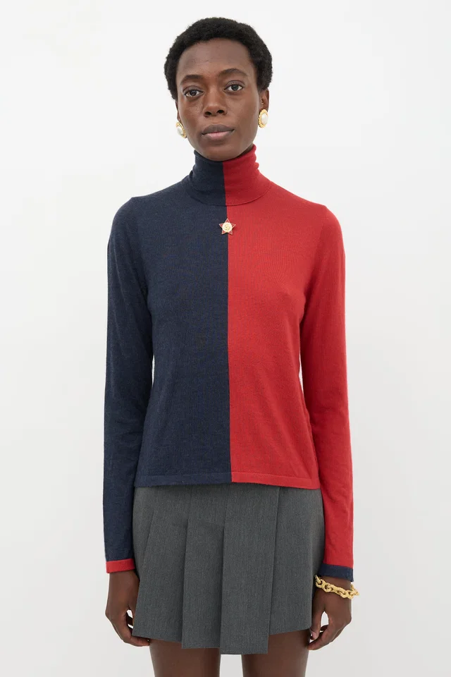 Chanel Fall 2009 Cashmere Colour Block Sweater in Cashmere from VSP Consignment