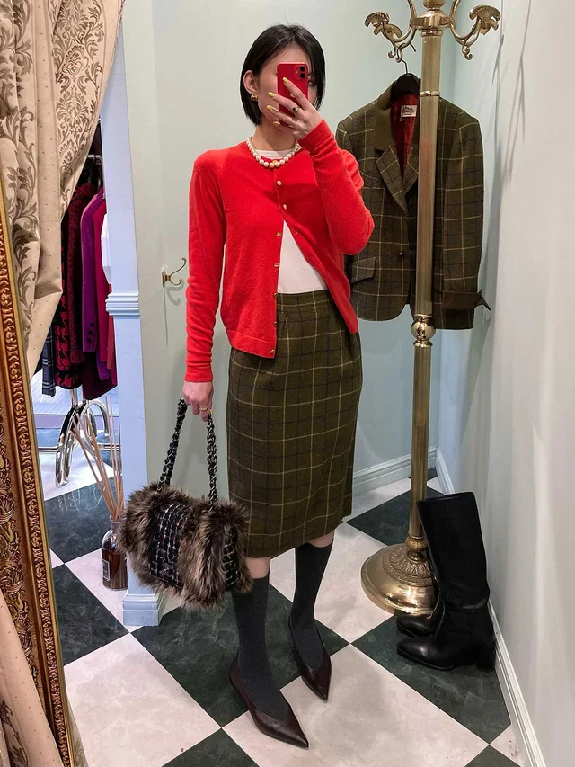 Hermès Cashmere Logo Button Cardigan #S Red/Gold in Red Cashmere from VINTAGE QOO TOKYO