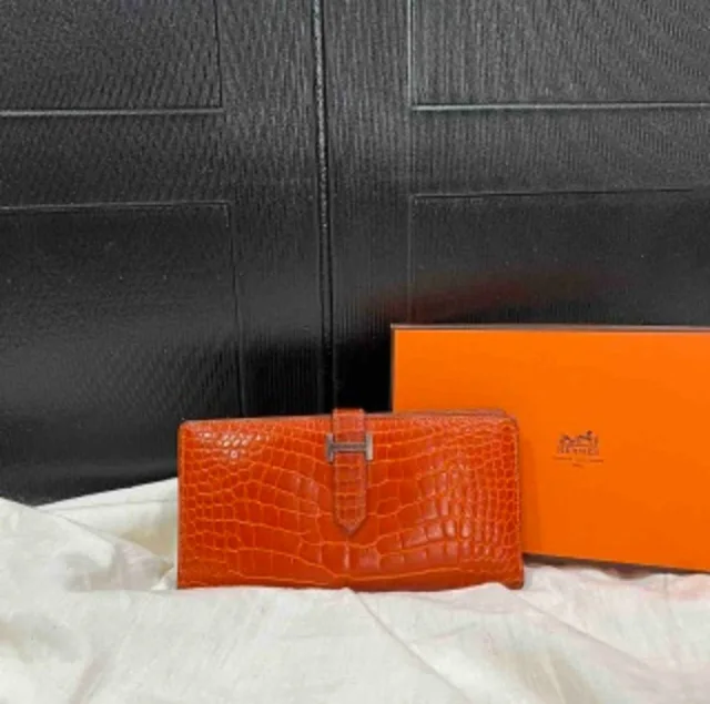 Hermès Bearn Long Wallet in Crocodile from Luxury Promise, photo 1 of 1