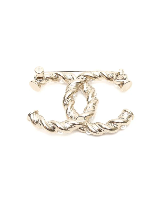 Chanel CC Pearl and Rhinestone Brooch in Silk from A Retro Tale, photo 3 of 5