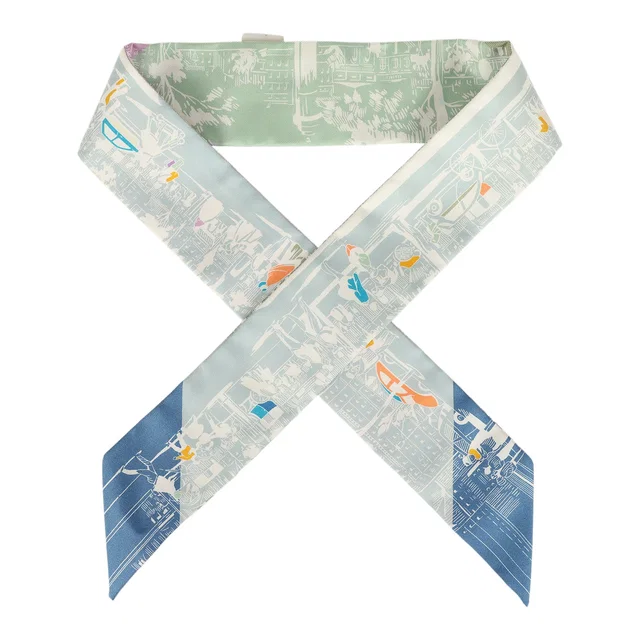 Hermès "A l'Ombre des Boulevards" Blanc, Vert, Mauve Multi Silk Twilly in White Silk from Madison Avenue Couture