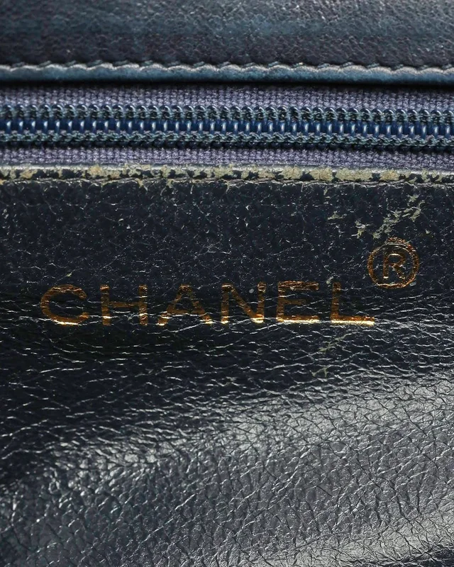 Chanel Small CC Full Flap Bag in Leather from A Retro Tale, photo 6 of 9