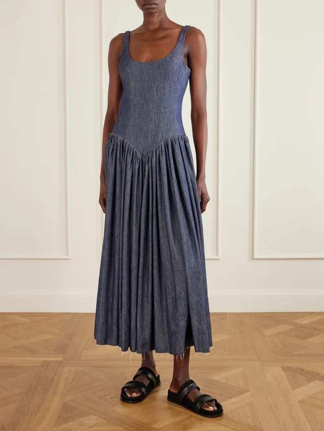 GABRIELA HEARST Isai pleated linen and silk-blend maxi dress in Blue, photo 2 of 2 from NET-A-PORTER (Canada)