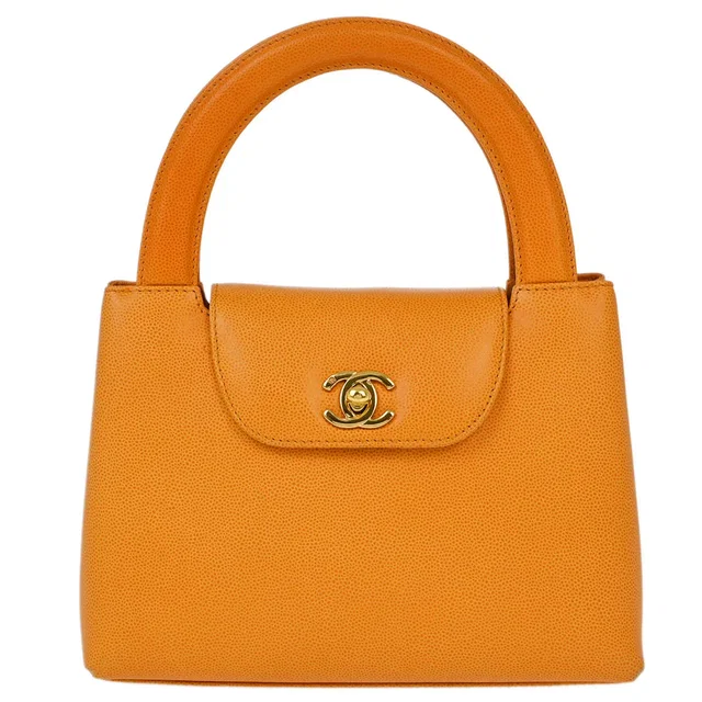 Chanel 1997-1999 Orange Caviar Handbag in Orange Caviar leather from AMORE Vintage Tokyo
