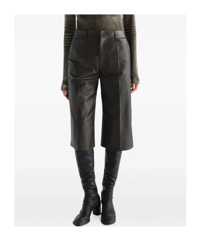 Lemaire Belt-loop shorts, photo 3 of 6 from SENSER