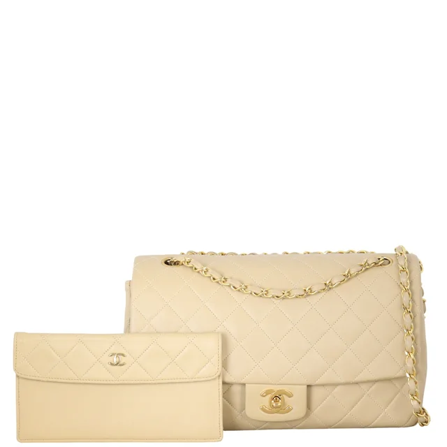 Chanel CC Single Flap Medium Vintage in Lambskin from Luxe.It.Fwd