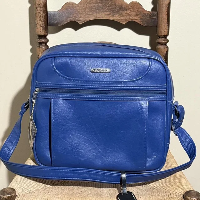 Samsonite Women's Luggage and travel - Blue in blue from Depop