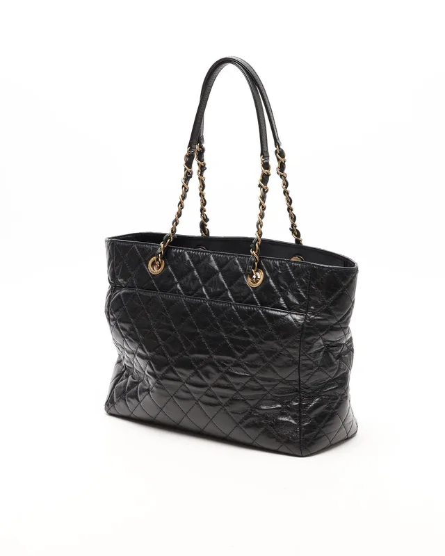Chanel Large Glazed Front Pocket Tote Bag in Leather from A Retro Tale, photo 3 of 9
