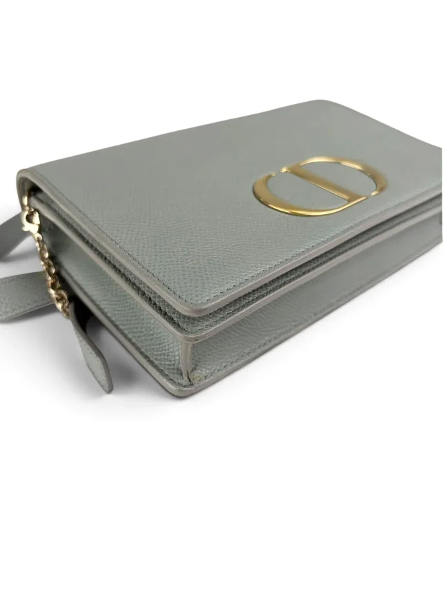 Dior Blue Grained Leather 30 Montaigne 2-in-1 Pouch in Blue Caviar leather from Season 2 Consign, photo 7 of 8
