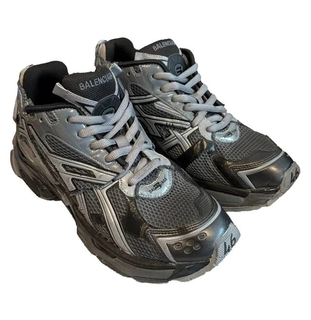 Balenciaga Men's Runner Trainers in Grey Nylon from Oxfam Online Shop, photo 2 of 8