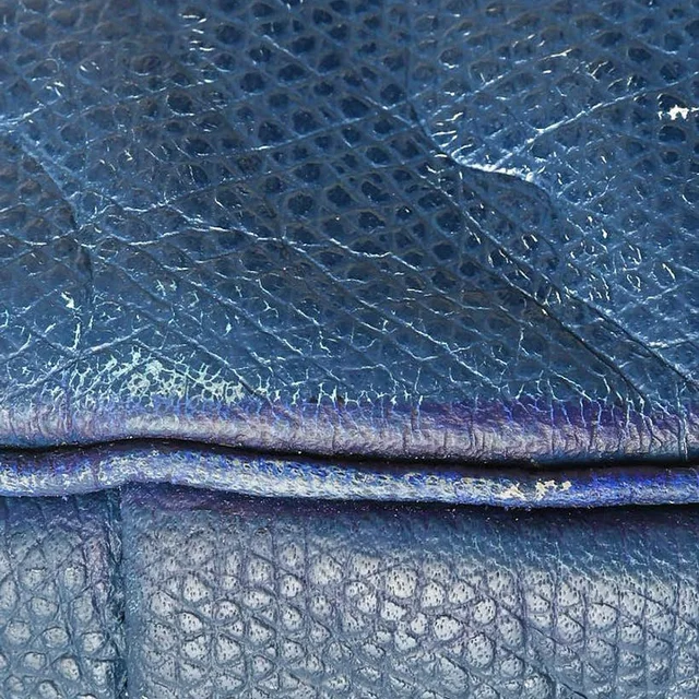 Saint Laurent Yves Bag in Leather from A Retro Tale, photo 6 of 11