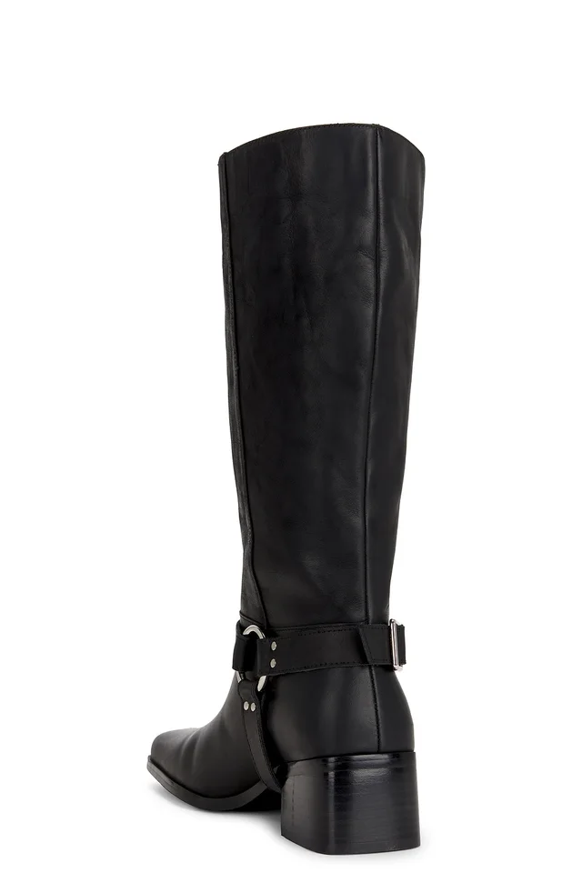 Nakedvice The Reese Moto Boot in Black Waxy Oiled Leather, photo 3 of 5 from REVOLVE (Canada)