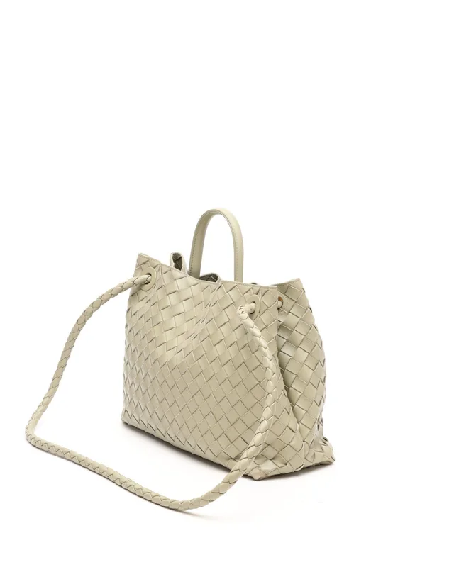 Bottega Veneta Intrecciato Medium Andiamo Bag in Woven leather from A Retro Tale, photo 3 of 9