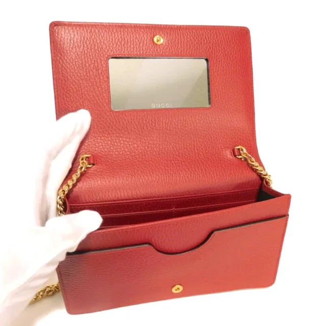 Gucci GG Marmont Textured Leather Chain Wallet in Red Calfskin from LuxUness, photo 3 of 14