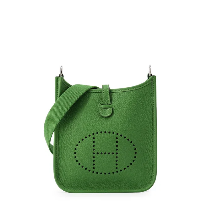 Hermès Evelyne Long Amazon Vert Yucca Taurillon Clemence Size TPM in Green Clemence leather from GALLERY RARE
