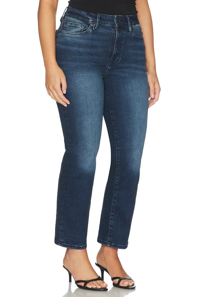 Good American Always Fits Good Legs Straight Jeans in Indigo446, photo 4 of 11 from REVOLVE (Canada)