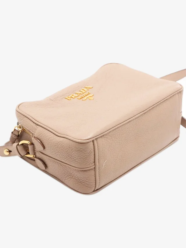 Prada Beige Vitello Phenix leather shoulder bag in Beige Leather from Sign of the Times, photo 4 of 11