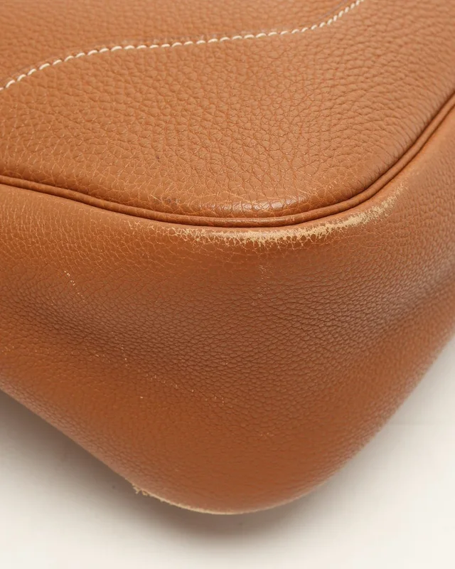 Hermès Togo Trim 31 Hobo Bag in Togo leather from A Retro Tale, photo 7 of 11