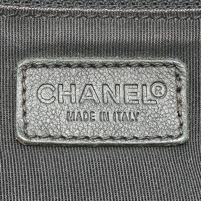 Chanel CC Cerf Executive Tote Bag in Leather from A Retro Tale, photo 7 of 9